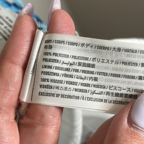 NWT Abercrombie & Fitch Vibrant Printed Crinkle Pleated Mini Dress Large - Picture 5 of 7